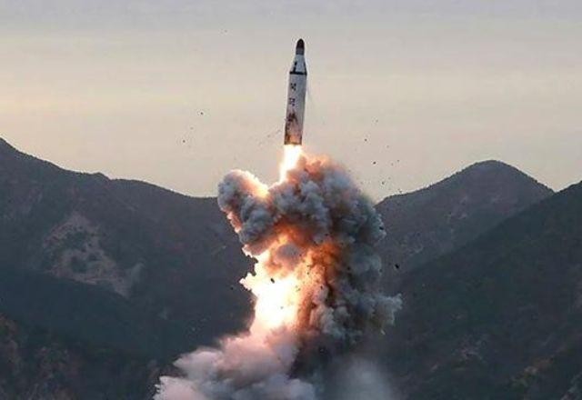 Imagem da noticia Coreia do Sul dispara mísseis em resposta aos lançamentos da Coreia do Norte