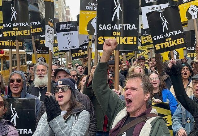 Imagem da noticia Atores de Hollywood suspendem greve após quase quatro meses de mobilização