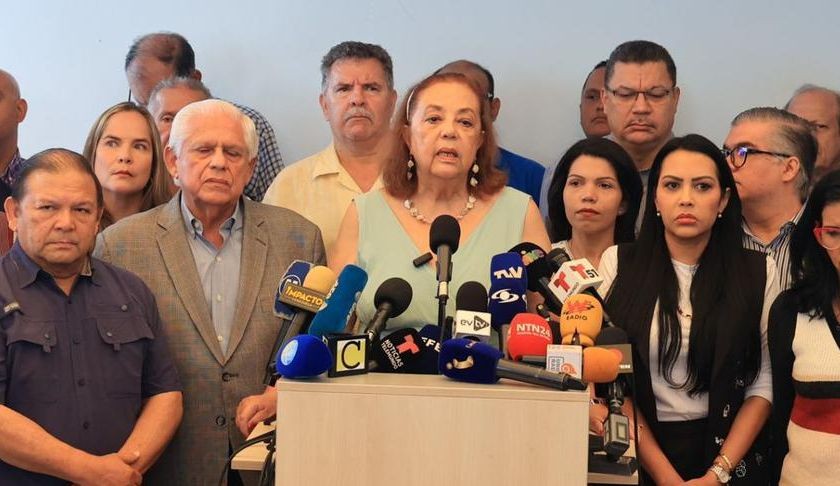 Imagem da noticia Opositora de Maduro é impedida de registrar candidatura para eleição presidencial