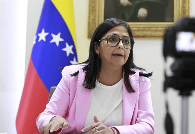 Imagem da noticia Suprema Corte venezuelana determina que Delcy Rodríguez assuma presidência de forma interina  