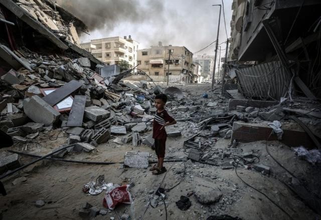 Imagem da noticia Gaza: corpos são armazenados em caminhões de sorvete por falta de espaço em cemitérios