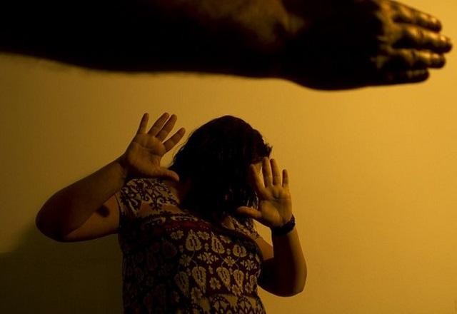Brasil registrou um estupro de menina ou mulher a cada 10 minutos em 2021