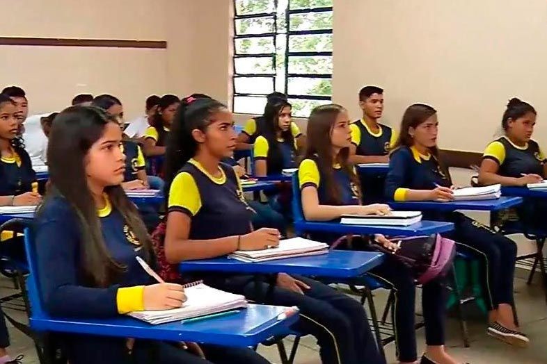 Um das propostas de Jair Bolsonaro para a educação é ampliar o ensino à distância