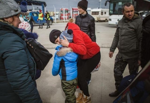 Unicef diz que 55 crianças fogem da Ucrânia a cada minuto