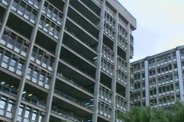 Imagem da noticia Universidades públicas poderão cobrar por cursos de especialização
