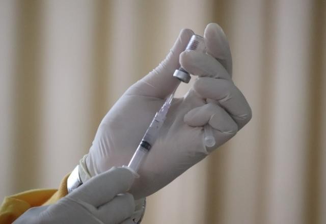 82% dos mortos em hospital de São Paulo não completaram esquema vacinal