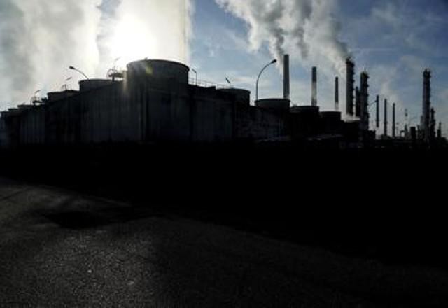Imagem da noticia Contrariando Biden, Suprema Corte limita EPA sobre emissão de carbono