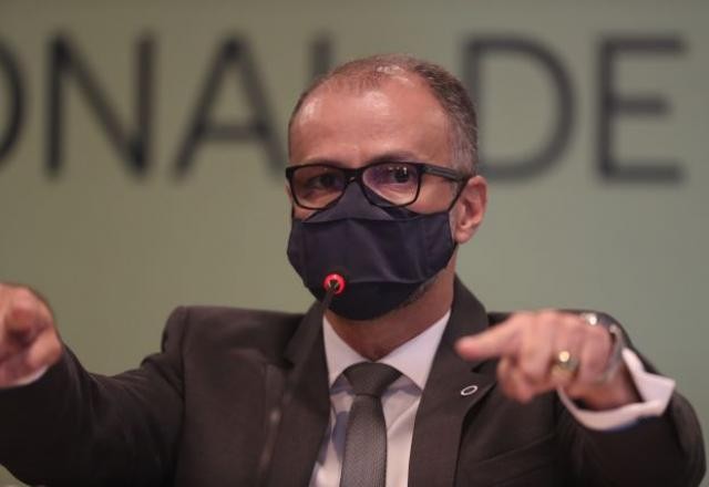 Imagem da noticia Importação de 2 milhões de doses da vacina da Oxford é autorizada