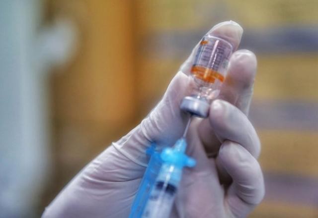 Justiça autoriza sindicato do DF a importar vacina contra covid-19