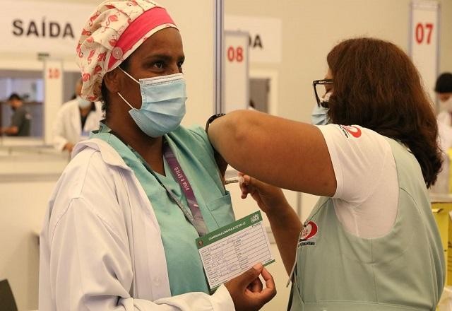 Ministério da Saúde anuncia campanha de vacinação para fevereiro