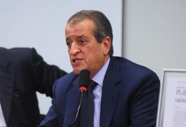 Imagem da noticia Valdemar critica Lula e afaga "magoados" com Bolsonaro