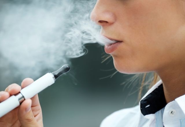 Imagem da noticia Adolescentes com depressão têm mais chance de usar vape, apontam estudos