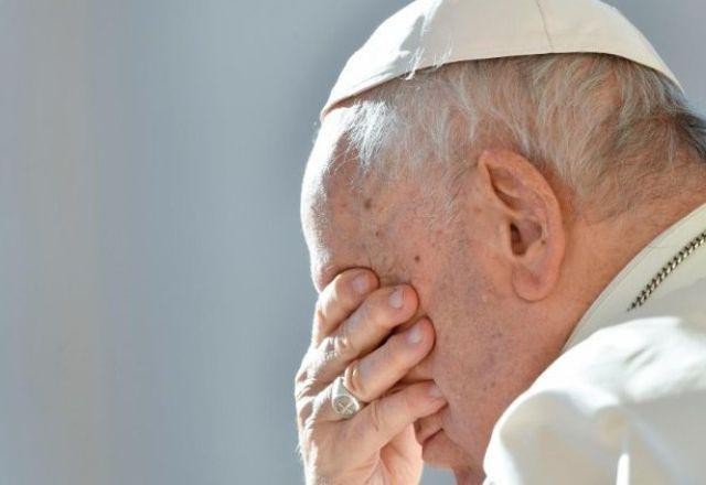 Imagem da noticia Papa diz que conflito entre Israel e Hamas passou de guerra para terrorismo