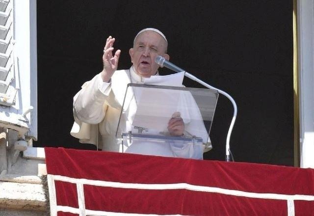 Imagem da noticia "Não se trata de operação militar, mas uma guerra", diz Papa Francisco