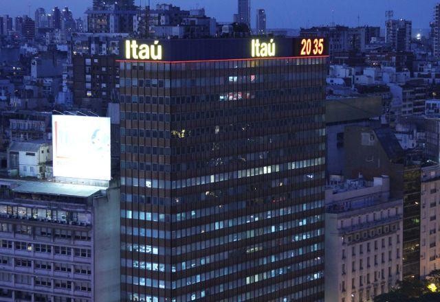 Imagem da noticia Itaú vende sua operação para rival e deixa a Argentina
