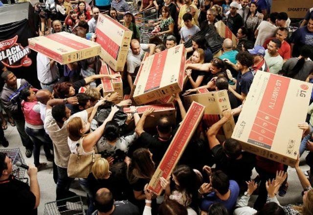 Imagem da noticia Vendas na semana da Black Friday cresceram 1,9%, diz Serasa Experian