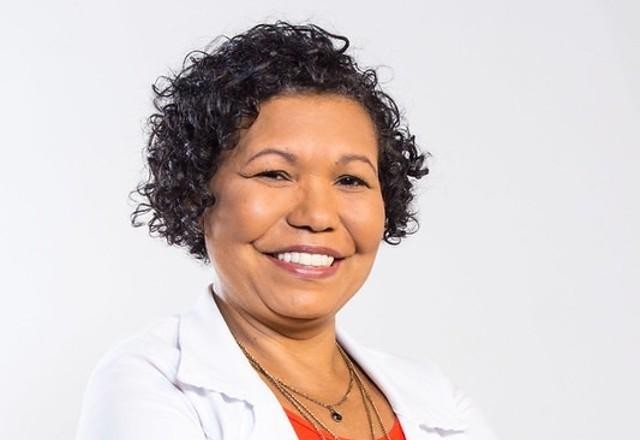 Imagem da noticia "Pobre não tem acesso a armas. A gente só recebe balas", diz Vera Lúcia