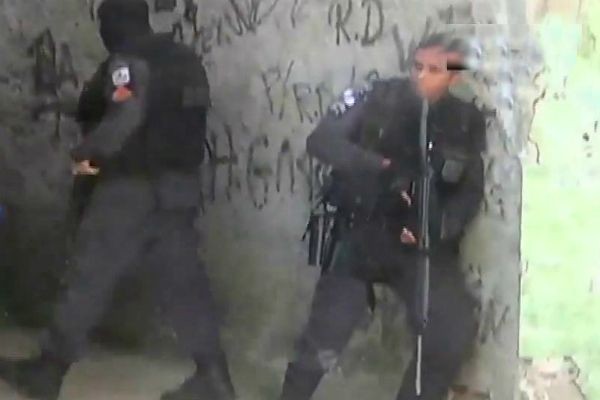 Imagem da noticia Violência provoca estresse pós-traumático em cariocas