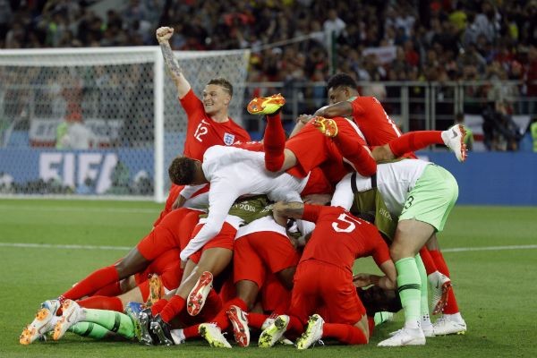 Imagem da noticia Vitória sofrida contra a Colômbia dá ânimo aos torcedores ingleses