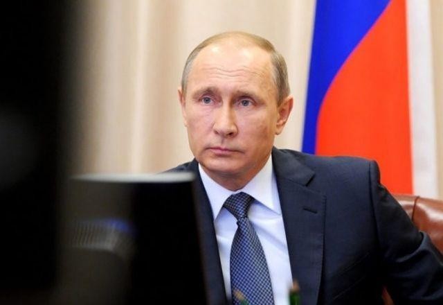 Imagem da noticia Tribunal Penal Internacional emite mandado de prisão contra Putin