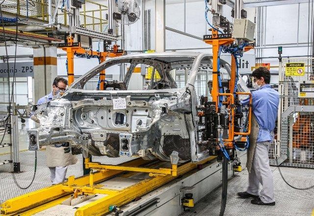 Imagem da noticia Pandemia afeta em mais de 20% produção de veículos novos