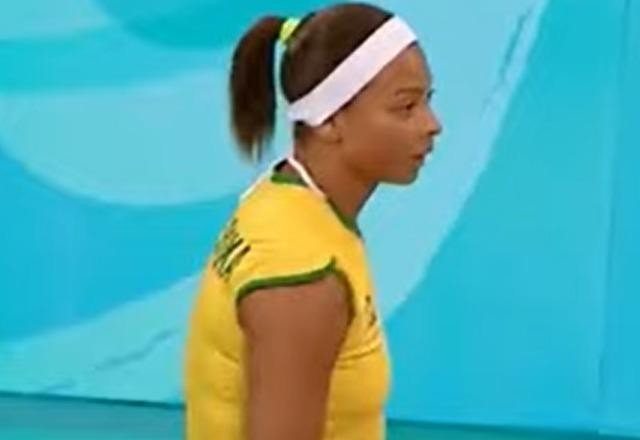 Imagem da noticia Corpo de ex-jogadora de vôlei Walewska é enterrado em Belo Horizonte