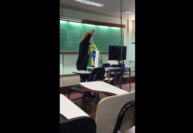 Imagem da noticia MP instaura procedimento investigatório contra professora que fez gesto nazista