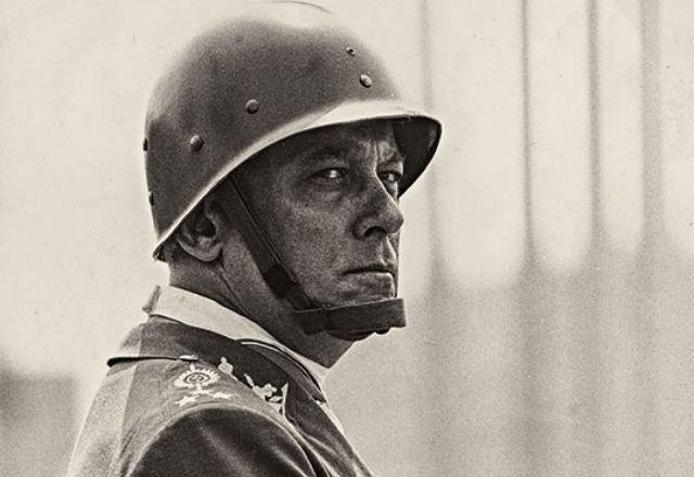 Imagem da noticia General Newton Cruz morre aos 97 anos no Rio de Janeiro