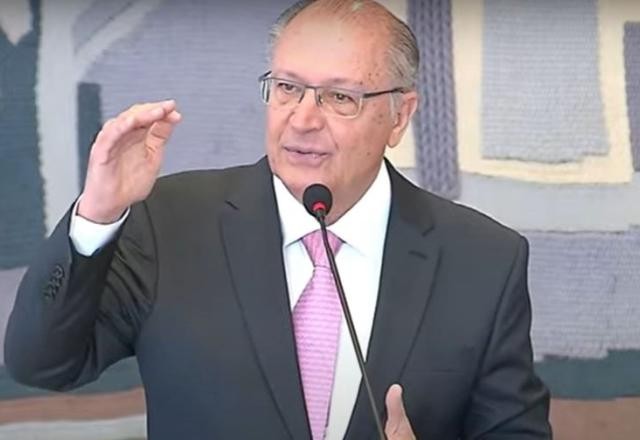 Imagem da noticia "Brasil vive bom momento", diz Alckmin em lançamento do novo PAC para diplomatas