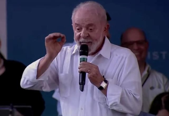 Imagem da noticia "Pagar mais quem ganha mais, pagar menos quem ganha menos", diz Lula sobre reforma tributária