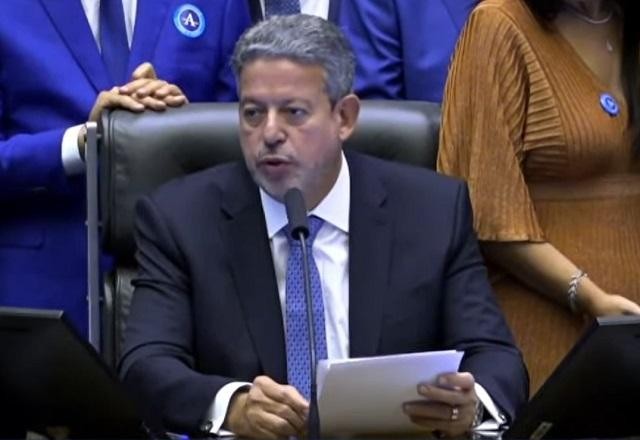 Imagem da noticia Após reeleição, Lira diz que Câmara não acolherá atos contra democracia
