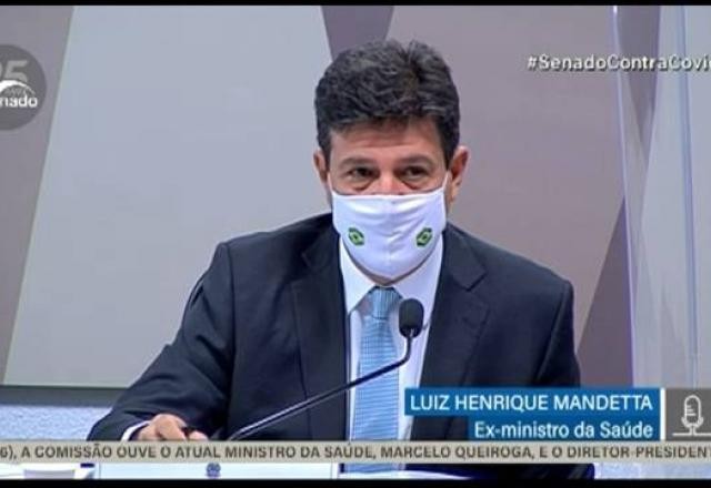 Mandetta diz que correria atrás de vacinas como um "prato de comida"