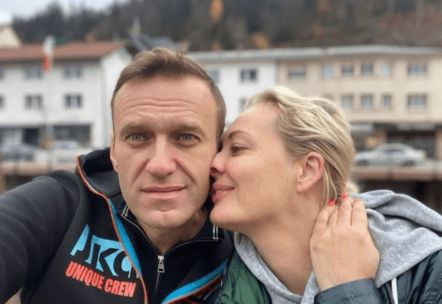 Imagem da noticia Tribunal russo condena à prisão Yulia Navalnaya, viúva do opositor Alexei Navalny