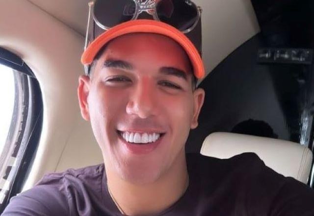 Imagem da noticia Avião que levava cantor Zé Vaqueiro sofre pane sistêmica no ar
