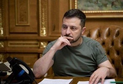 Imagem da noticia Zelensky pede que Parlamento ucraniano prorrogue lei marcial e mobilização geral