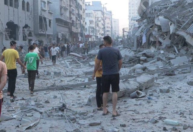 Imagem da noticia Guerra entre Israel e Hamas já deixa mais de 338 mil deslocados na Faixa de Gaza