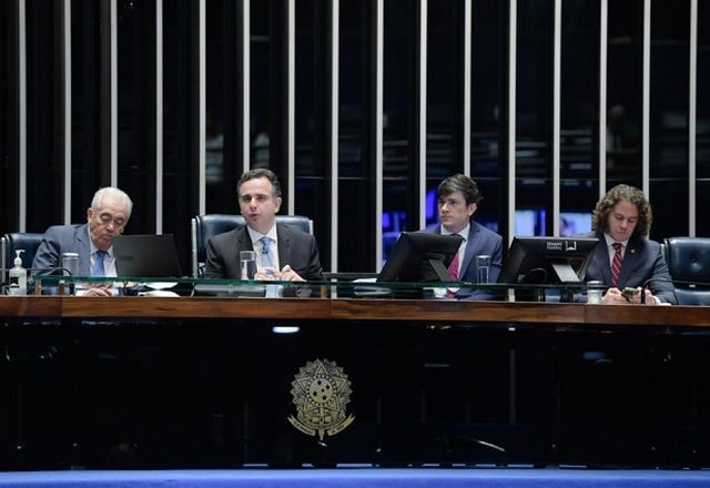 Imagem da noticia Senado adia para terça-feira (12) votação de projeto que cria o mercado regulado de carbono