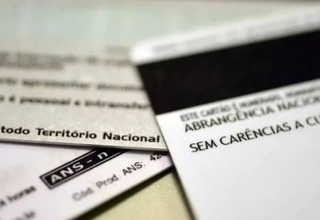 Imagem da noticia Reajuste de plano de saúde será parcelado em 12 vezes, anuncia ANS