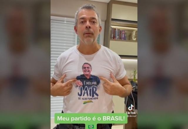 "Pode contar comigo, capitão", diz homem com uniforme da PF