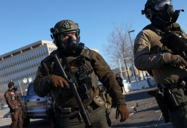 Imagem da noticia Agentes do ICE passam a usar câmeras corporais em Minneapolis 