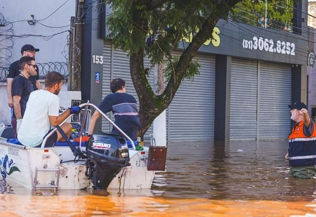 Imagem da noticia Ministros da Secom, Integração e Saúde iniciam trabalhos de escritório de monitoramento no RS