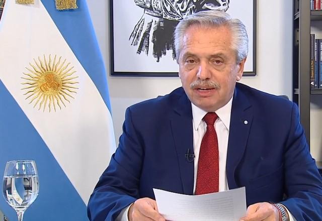 Imagem da noticia Presidente da Argentina decreta feriado após atentado contra Kirchner