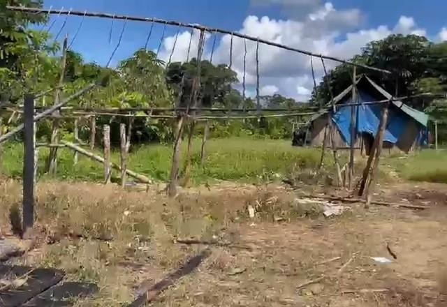 Imagem da noticia Aldeia Yanomami é incendiada e indígenas desaparecem em Roraima