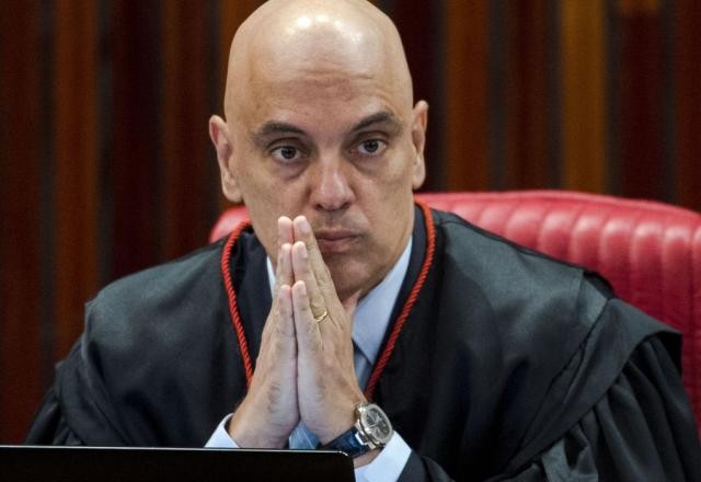 Imagem da noticia Barroso lamenta morte do pai de Alexandre de Moraes