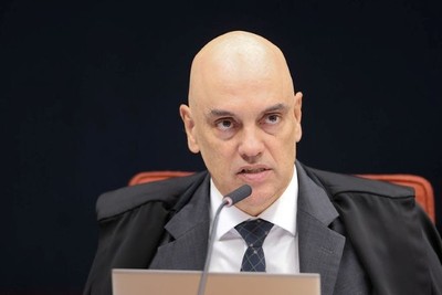 Bolsonaro em prisão domiciliar: Moraes autoriza visita de médicos, mas internação deve ser comunicada em até 24h