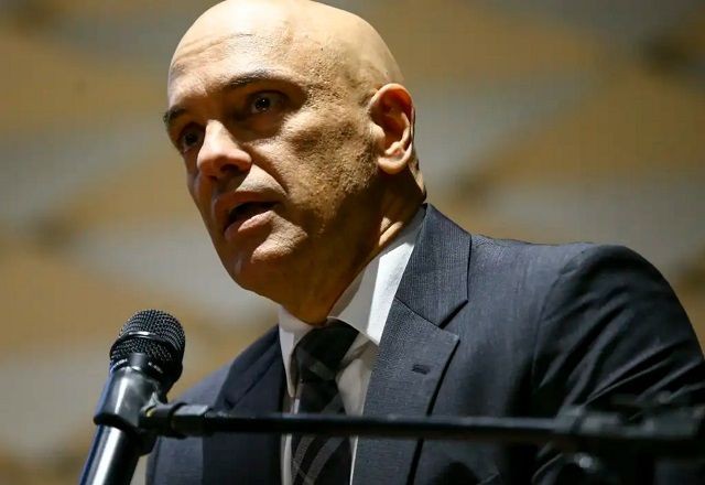 SBT News na TV: Moraes defende uso de IA para reduzir número de processos no Brasil