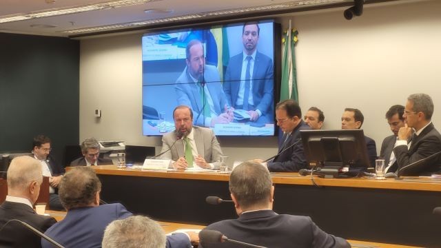 Imagem da noticia Ministro de Minas e Energia defende retomada e conclusão das obras de Angra 3