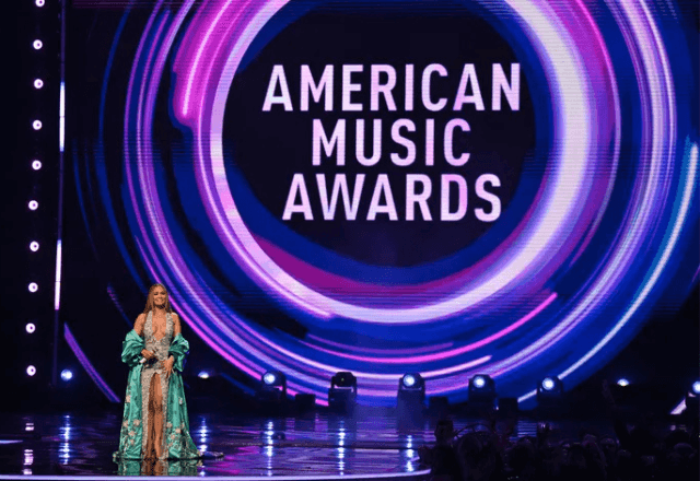 Imagem da noticia American Music Awards 2025: veja a lista completa dos vencedores da premiação