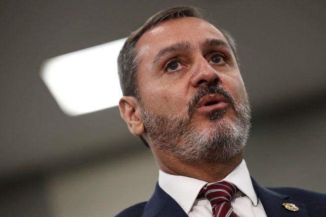 Imagem da noticia PF pede presença de equipe policial dentro da casa de Bolsonaro para assegurar prisão domiciliar