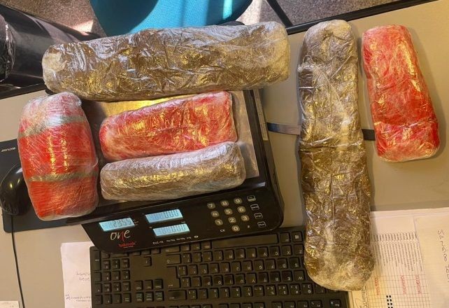 Imagem da noticia Policial Penal é preso com drogas em Bangu, na zona oeste do Rio